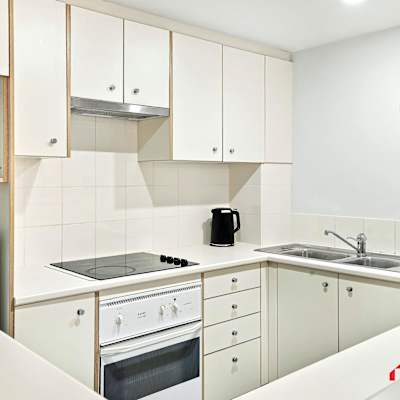 Cozy 1BR Parking RPA & Sydney — photo 4