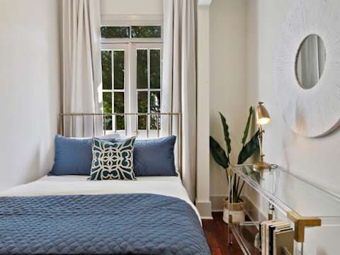 Renovated Victorian District Home, Hot Tub photo 22