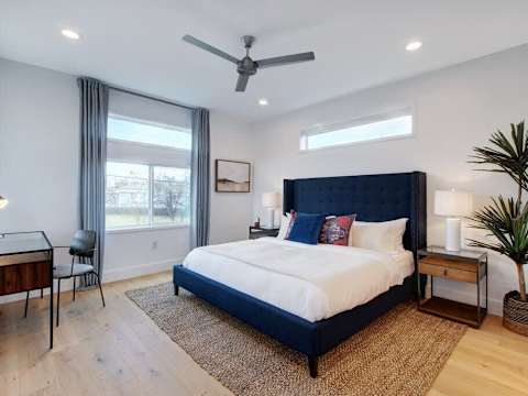Spacious 8BR Austin Home | Hot Tub & Rooftop photo 15