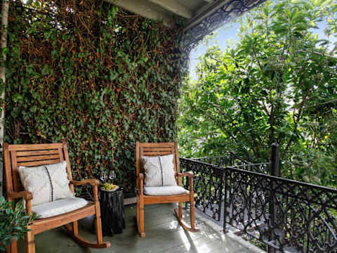 5BR Savannah Home, Private Courtyard & Balcony photo 3