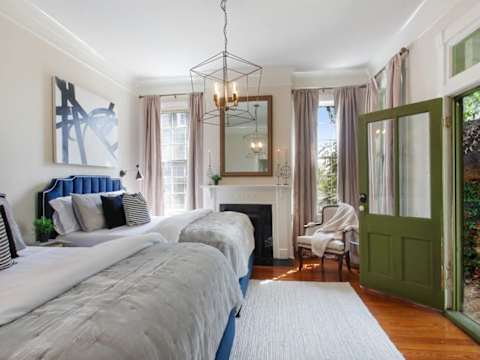 5BR Savannah Home, Private Courtyard & Balcony photo 20