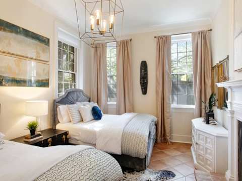 5BR Savannah Home, Private Courtyard & Balcony photo 17