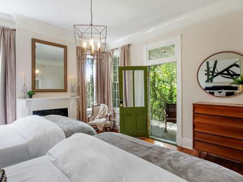 5BR Savannah Home, Private Courtyard & Balcony photo 21