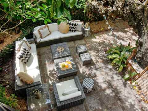 5BR Savannah Home, Private Courtyard & Balcony photo 27