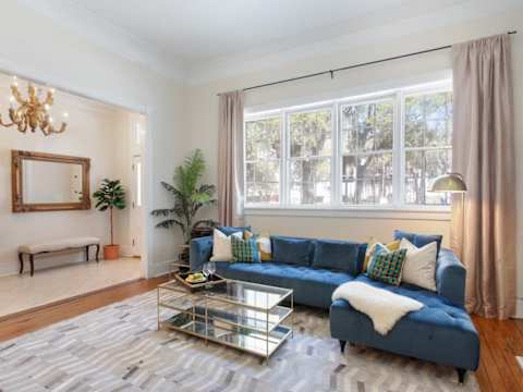 5BR Savannah Home, Private Courtyard & Balcony photo 8