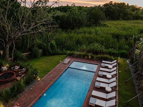 Modern Coastal Home with Heated Pool photo 34