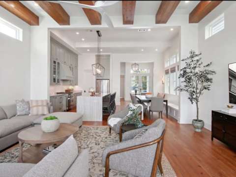Designer Home, Heated Pool & Rooftop photo 33