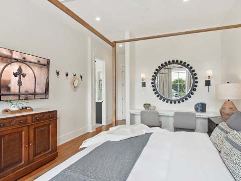 Designer Home, Heated Pool & Rooftop photo 14