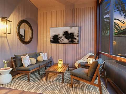 5 Bedroom Designer Home on Magazine, Pool & Spa photo 9