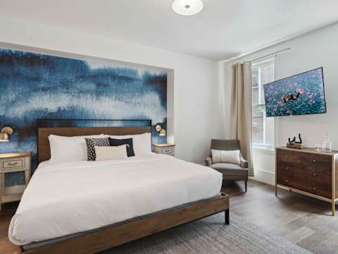 Contemporary Condo, Downtown Savannah photo 15