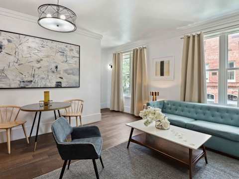 Contemporary Condo, Downtown Savannah photo 8