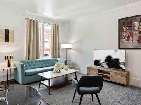 Contemporary Condo, Downtown Savannah photo 6