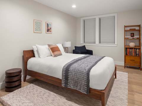 5BR Luxury Townhome | Stowe | More Units Available photo 21