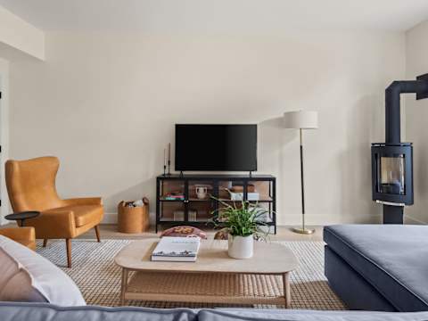Heart of Stowe Getaway | 10 BDR | 2 Townhomes photo 5
