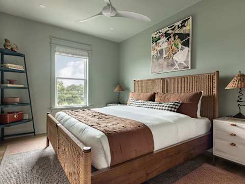 Modern Coastal Home with Heated Pool photo 23