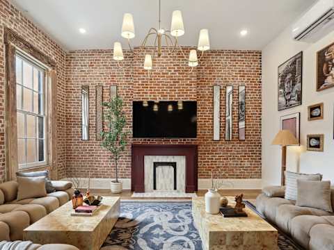 10 bed & 10 bath Luxury CBD Villa - Private Pool photo 1