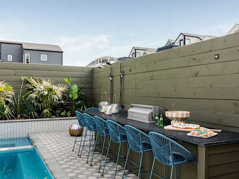 Modern New Homes, Heated Pools and Spas photo 36