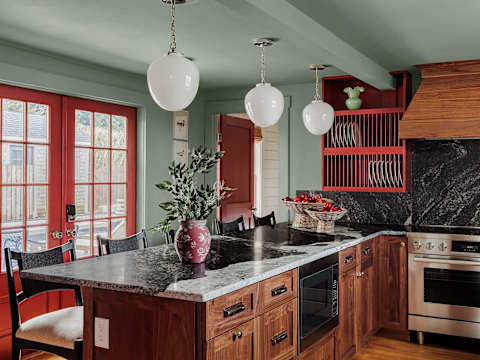 Historic Island Home, Heated Pool photo 21