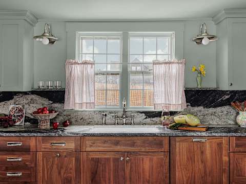 Historic Island Home, Heated Pool photo 25