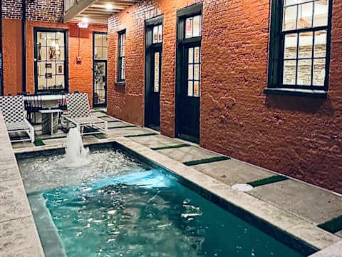 10 bed & 10 bath Luxury CBD Villa - Private Pool photo 10