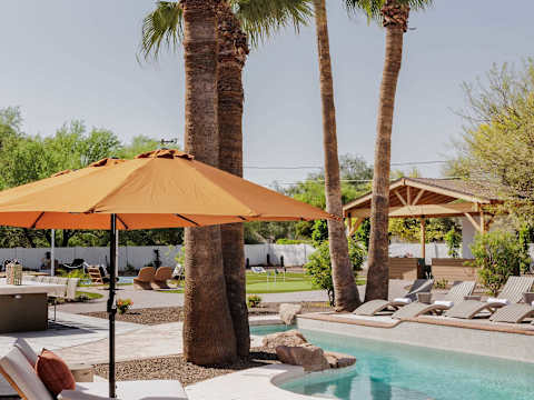 Luxe Private Resort Compound, Heated Pool and Spa photo 32
