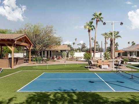 Luxe Private Resort Compound, Heated Pool and Spa photo 5