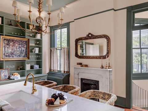 The Estella | 6BR Mansion Suite | Shared Pool photo 25