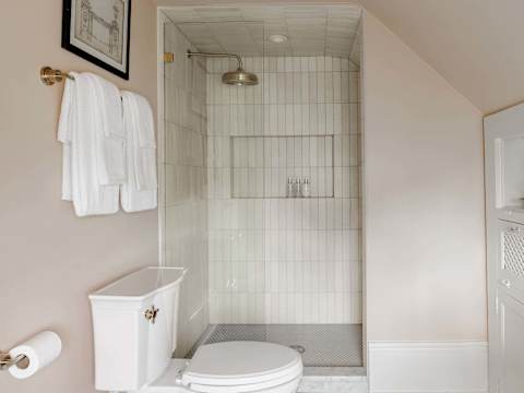 Lush Garden District Suite & Shared Outdoor Space photo 21
