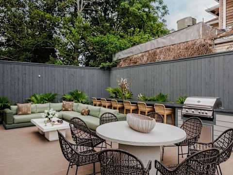 Lush Garden District Suite & Shared Outdoor Space photo 5