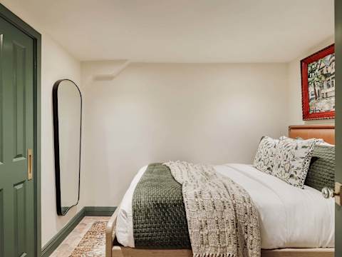 The Estella | 12-bedroom Suite, Shared Pool photo 21