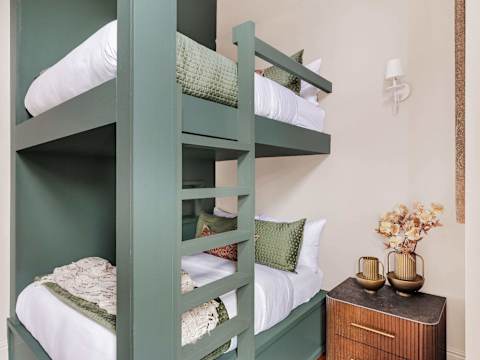 The Estella | 12-bedroom Suite, Shared Pool photo 41