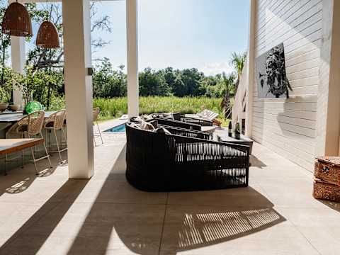 Modern Coastal Home with Heated Pool photo 45