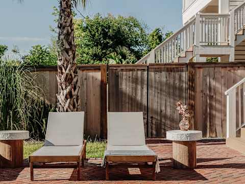 Luxurious Coastal Home with Heated Pool photo 39