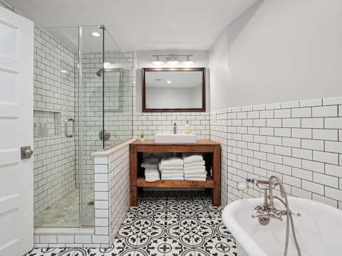6BR Boston Home | Near T photo 20