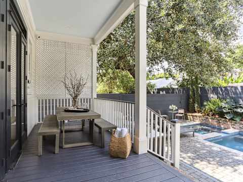 Designer Home on Magazine, Pool and Spa photo 46