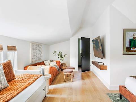 Four New Luxury Austin Homes, Saunas and Hot Tubs photo 27