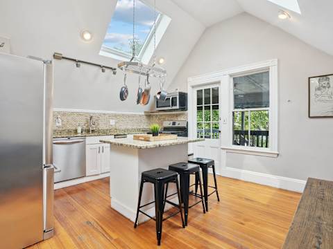 Contemporary Boston Duplex | Near the T photo 25