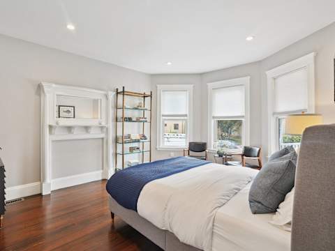 6BR Boston Home | Near T photo 8