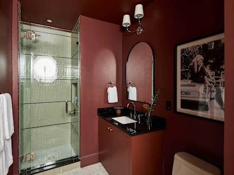 Stylish Designer Home | Shared Heated Pool + Spa photo 14