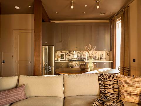 Remodeled Magazine Oasis, Shared Heated Pool&Spa photo 3