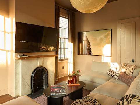 Remodeled Magazine Oasis, Shared Heated Pool&Spa photo 6