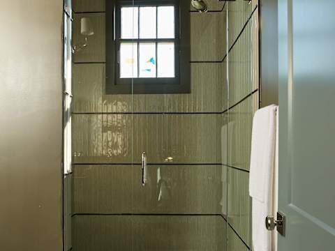 Garden District Stay, Shared Heated Pool & Spa photo 21