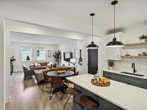 Modern Two Townhomes, Close to Downtown photo 5