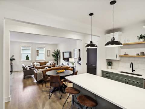 Modern Two Townhomes, Close to Downtown photo 29