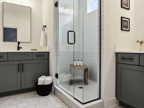 Modern Two Townhomes, Close to Downtown photo 15