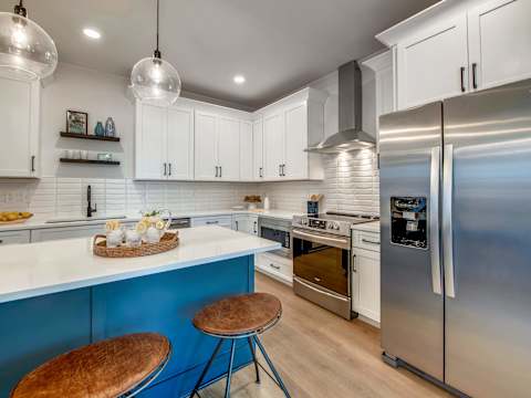 Two Beautiful Luxury Renovations, Near Downtown photo 3