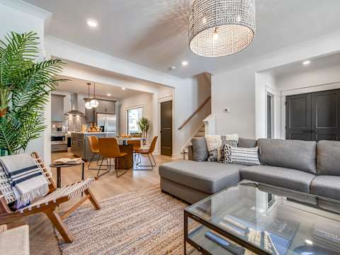 Modern Two Townhomes, Close to Downtown photo 33
