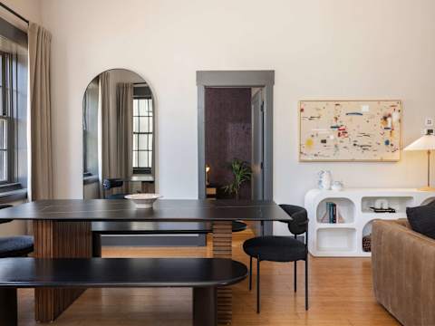 Updated Townhome, Free Parking photo 5