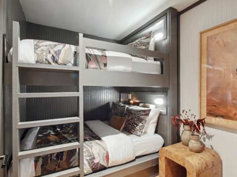Updated Townhome, Free Parking photo 32