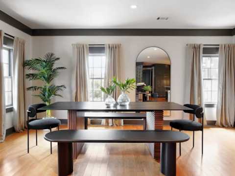 Updated Townhome, Free Parking photo 34